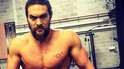 Mišićavi zavodnik pokazao svoju nježnu stranu, pogledajte u kakvom je ...