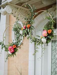7 Brilliant Wedding Day Hacks Using Dollar Tree Items by Wedding Decoration Ideas D 233 Coration Mariage Idee Deco 7 Brilliant Wedding Day Hacks Using Dollar Tree Items