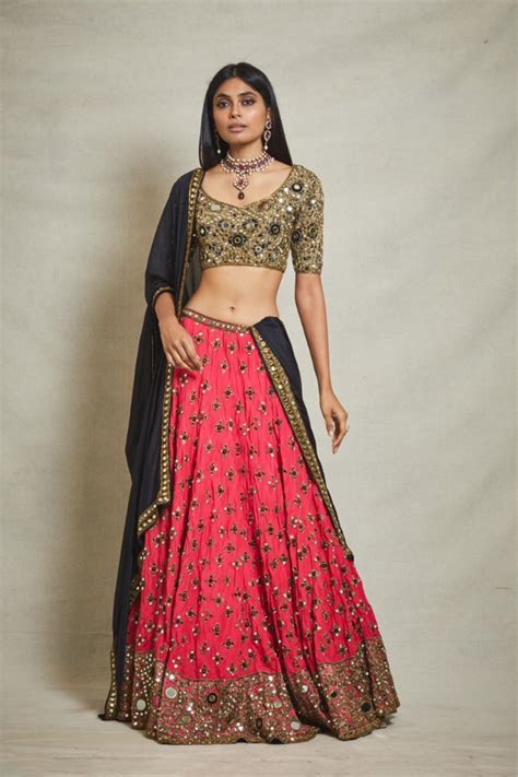 Arpita Mehta mirror work lehenga – Kuro Clothing India