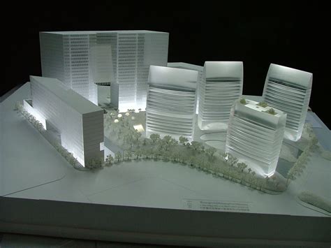Model-Building Coolest 的图像结果