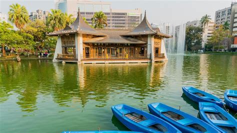 Taichung City Travel Guide | Taichung City Tourism - KAYAK