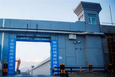Post #2883 — 纽约时报中文网 (@nytchinese)