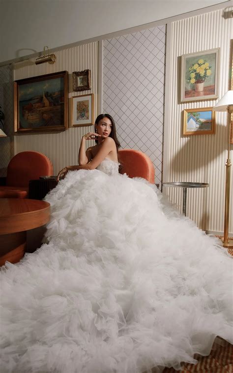 Glamorous Tulle Ballgown Wedding Dress | True Society Bridal