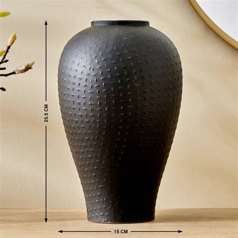 Buy Jaguar Hali Ceramic Vase from Home Centre at just INR 2799.0