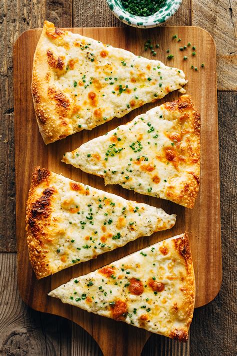 White Pizza With Alfredo Sauce Recipe White Pizza Recipes: Sauce
