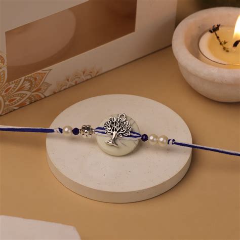 Resplendent Rakhi – The Knot Company