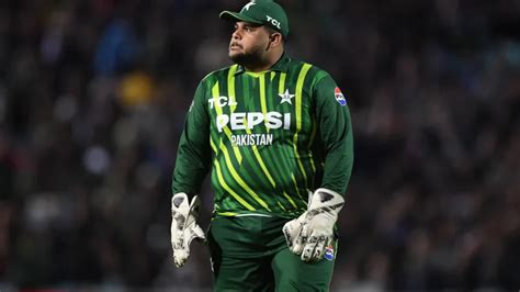 'Couldn't focus on fitness' - Azam Khan admits he was busy playing ...