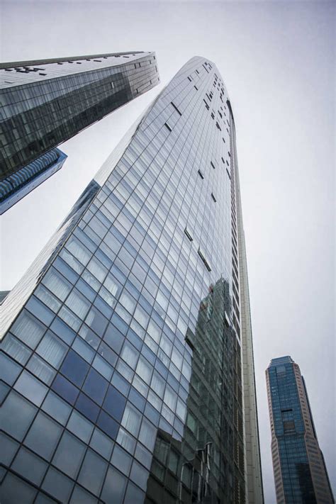 中国摩天大楼最多的城市，上海仅排第二，第一名有300多座高楼_香港