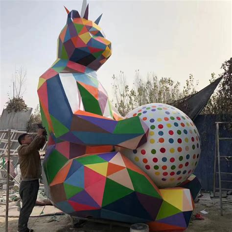 不锈钢抽象熊雕塑 - 卓景雕塑公司