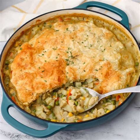 Vegan Pot Pie (with Puff Pastry) - The Hidden Veggies