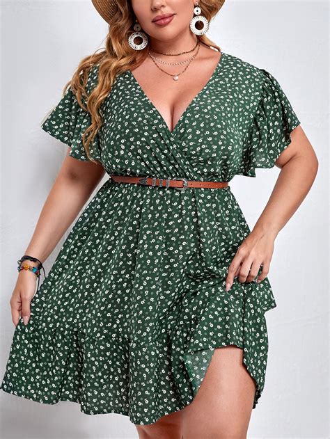 SHEIN Brasil | Plus size fashion dresses, Plus size short dresses, Plus ...