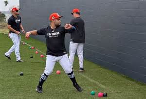 Dodgers Sign Eliezer Alfonzo