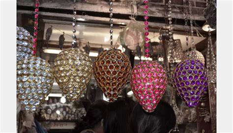 D'source Design Gallery on Kinari Bazaar Old Delhi - Enchanting ...