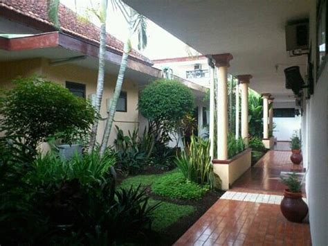 HOTEL KARTIKA KUSUMA (Malang) - Hotel Reviews & Photos - Tripadvisor