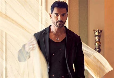 John Abraham Biography - Age, Height, Wife, Religion, Education, Life Story, Net Worth and More ...