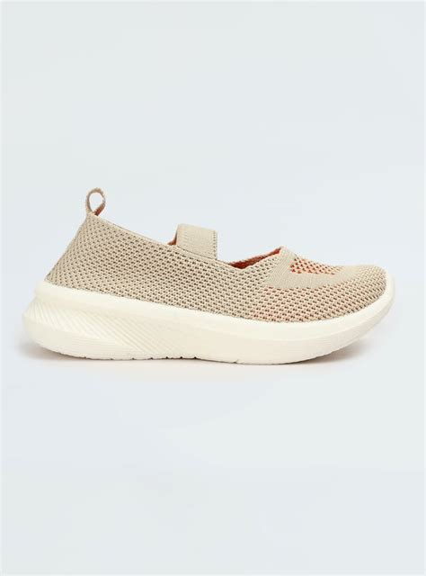 Buy Girls Knit Slip-On Sports Shoes Online at just Rs. 499.0 ...