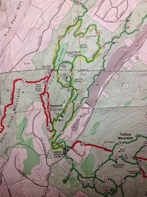 Run-Hike-Play: Family Hike to Pyramid Mountain