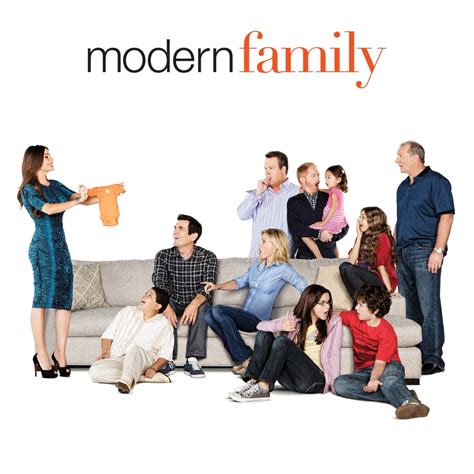 《摩登家庭》有望续订第11季 片方正与演员会谈中|摩登家庭_新浪娱乐_新浪网