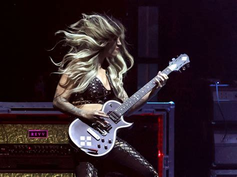 Kiki Wong | Guitar.com | All Things Guitar