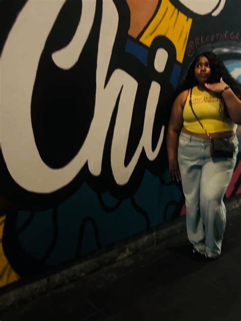 @robynsierraa | chicago hottie | Instagram