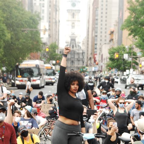 One Direction Getting Scared 的图像结果