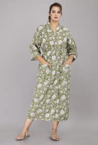 True Cloud Light Green Free Size Bath Robe - Buy True Cloud Light Green ...
