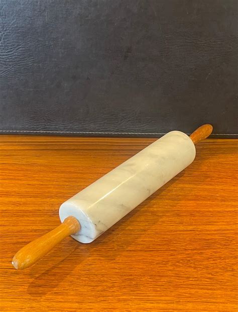 Vintage Carrara Marble Rolling Pin For Sale at 1stDibs | vintage marble ...