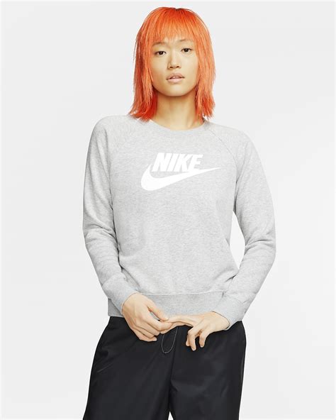 Sale > nike essential sweatshirt womens > in stock
