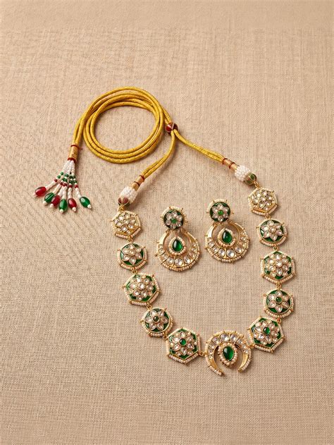 Exclusive Styles Jewellery Set for Women Online | The Loom