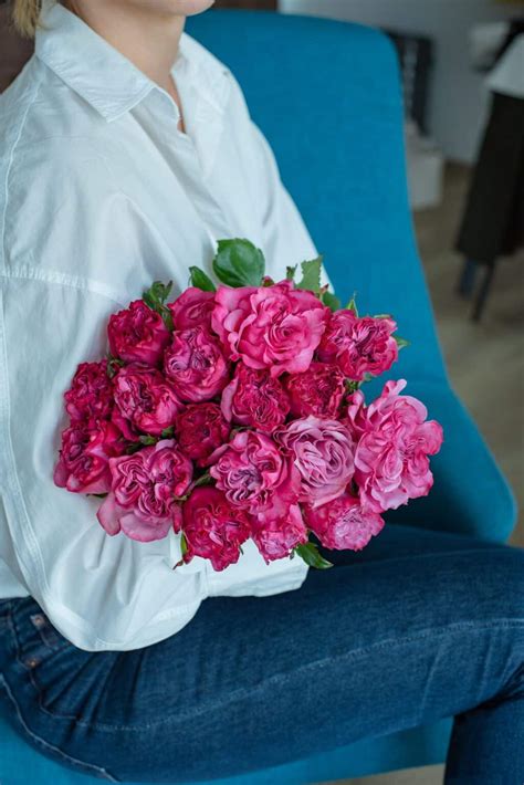 Osta Roosa roos "Country blue"(Ecuador) 70 cm - Kannike Lillepood