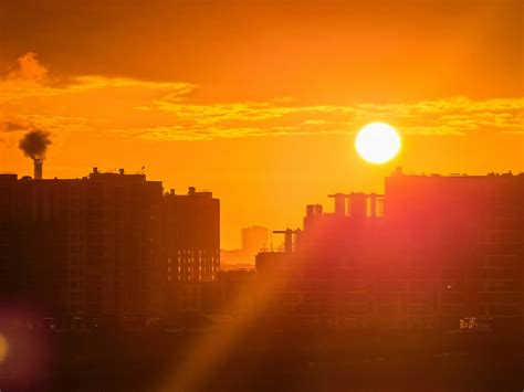 Record-Breaking August Heat: Emergency Commercial Window F...