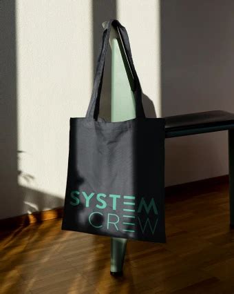 System Crew - Brand and web design for Tech case study