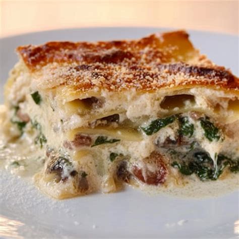 Amazing Creamy Spinach Mushroom Lasagna for Delicious Comfort
