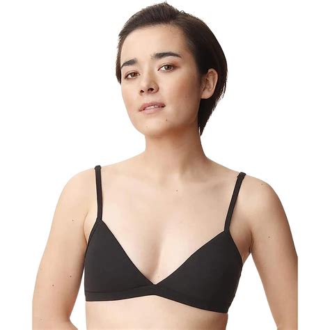 The Ultimate Guide to Finding the Perfect Wireless Bra for Small Busts