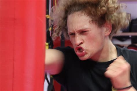 Kick Boxing 的图像结果