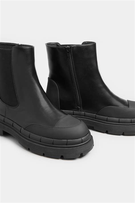 Black Chunky High Chelsea Boots In Extra Wide EEE Fit | Yours Clothing