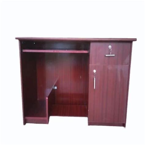 Computer Table Design for Office 的图像结果