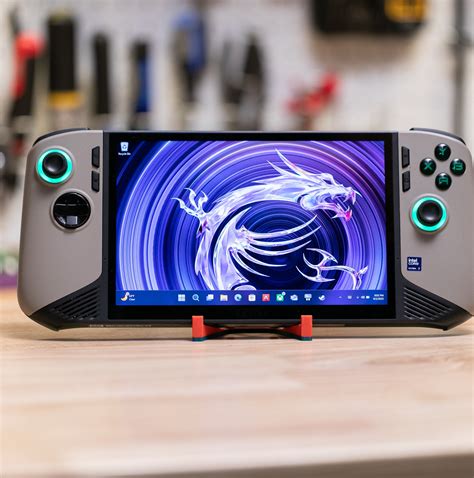 Baseus’ solar-powered dash cam watches your car for up to two weeks ...