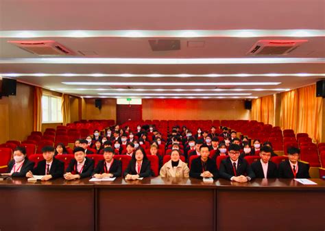 商学院第一届大专辩论赛复赛-商学院-滁州职业技术学院
