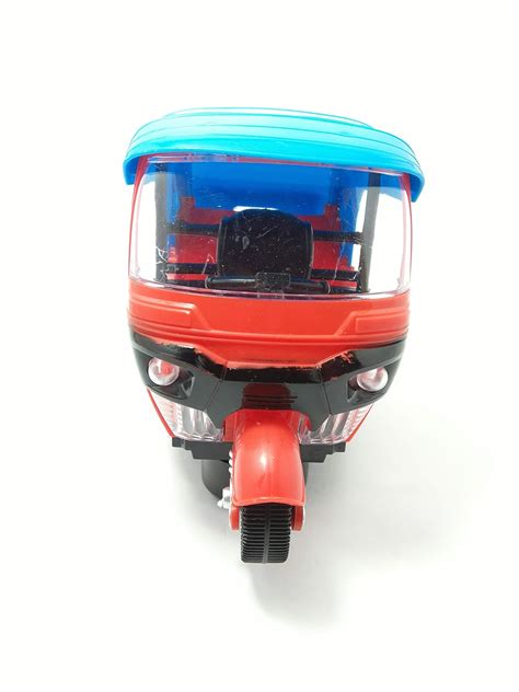 EasyShop Tricyle Toy Lights and Sound Electric Car Model Toy Vehicles ...