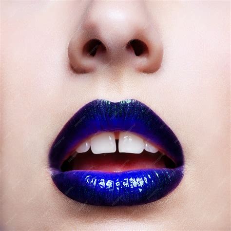 Dark Blue Lip Gloss