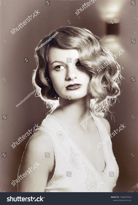 1920s Hairstyles Women Long Hair