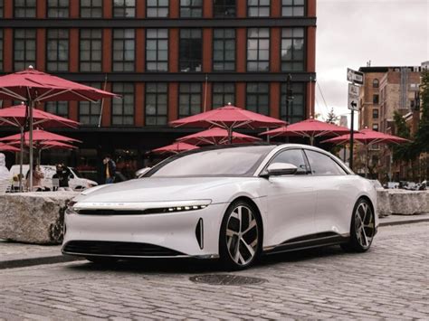 lucid electric car reviews
