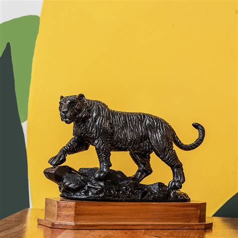 Luxury Black Aluminum Tiger Statue on Elegant Wooden Base | Home Decor ...