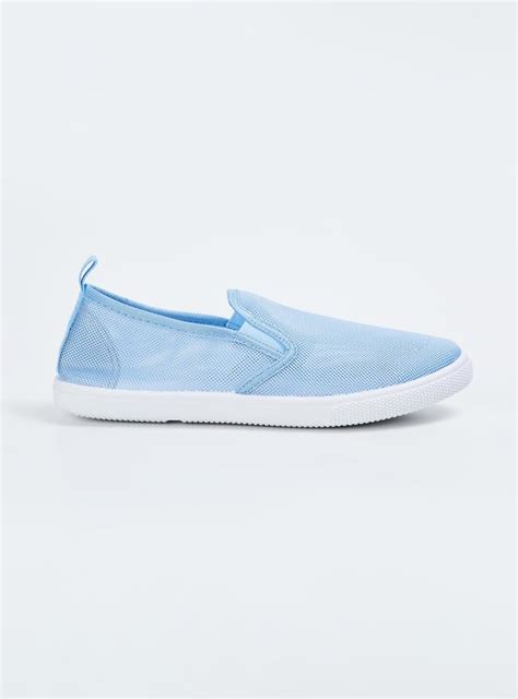 Buy Girls Mesh Slip-On Casual Shoes Online at just Rs. 599.0 ...