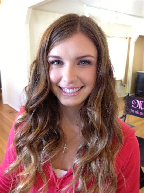senior picture makeup