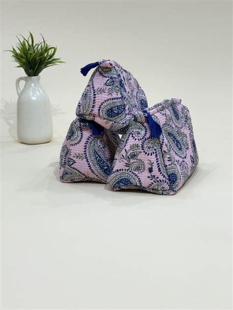 Hand Block Quilted Pouches- Set of Three – The Comfy Dreams