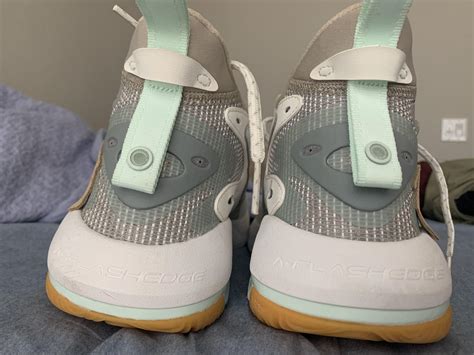 Mismatch basketball shoes : BBallShoes