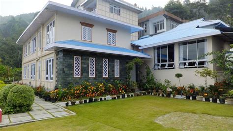 GHONDAY VILLAGE RESORT (Kaluk) - Hotel Reviews, Photos, Rate Comparison ...