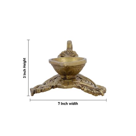 Giri - Karthigai Deepam | Diya Oil Lamp | Small Diya